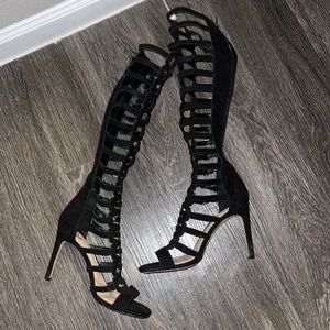 Black Vince Camuto heels